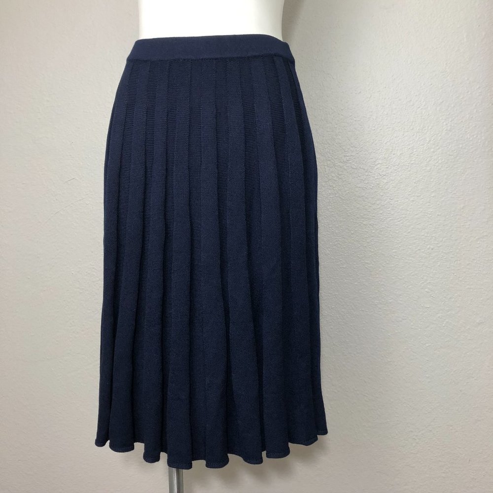 St. John Nouveau Knit Flute Pleated Skirt V10